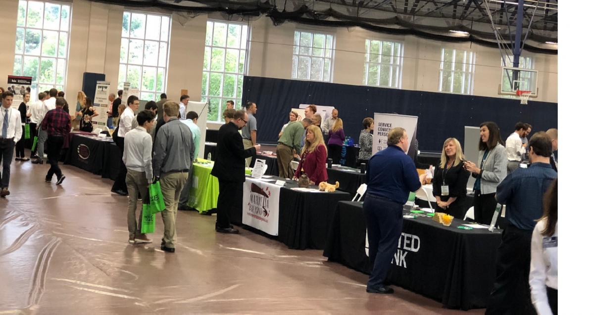 Networking at MOVEE, come this year on September 26, 2019, Mid Ohio Valley Entrepreneurial Expo